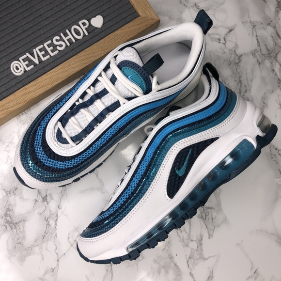 Nike Air Max 97
🦋 super cute color way 🦋 - Picture 2 of 4
